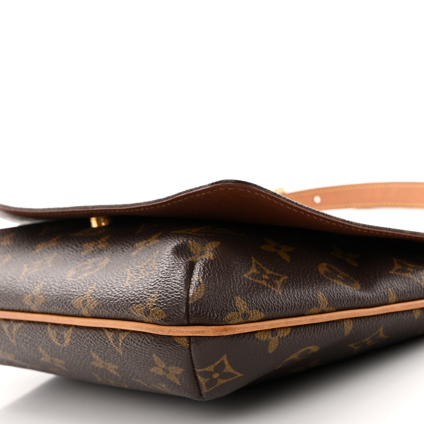 Monogram Musette Tango