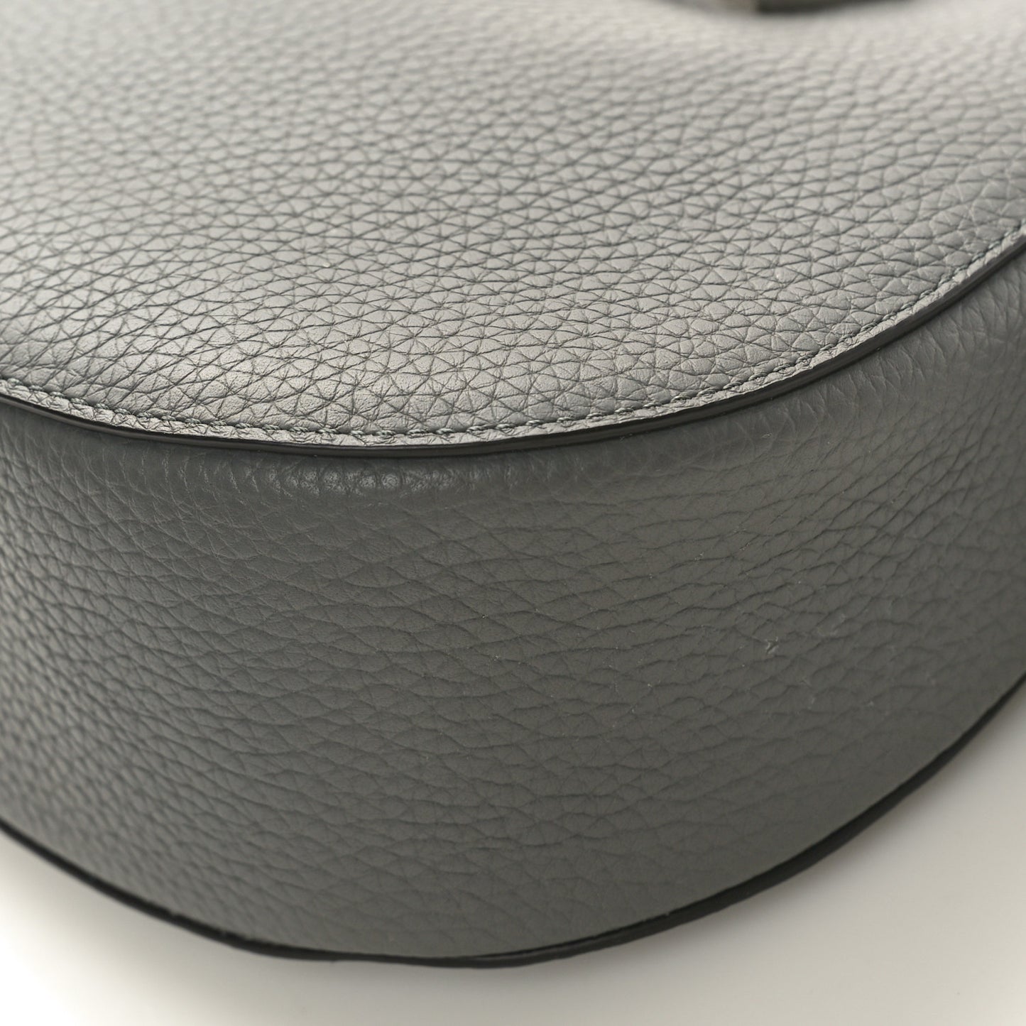 Heavy Grain Mini Iris Hobo Charcoal