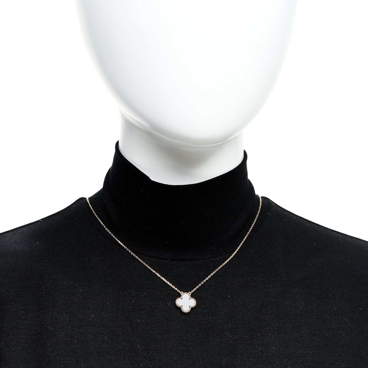 18K Yellow Gold Black Onyx Vintage Alhambra Pendant Necklace