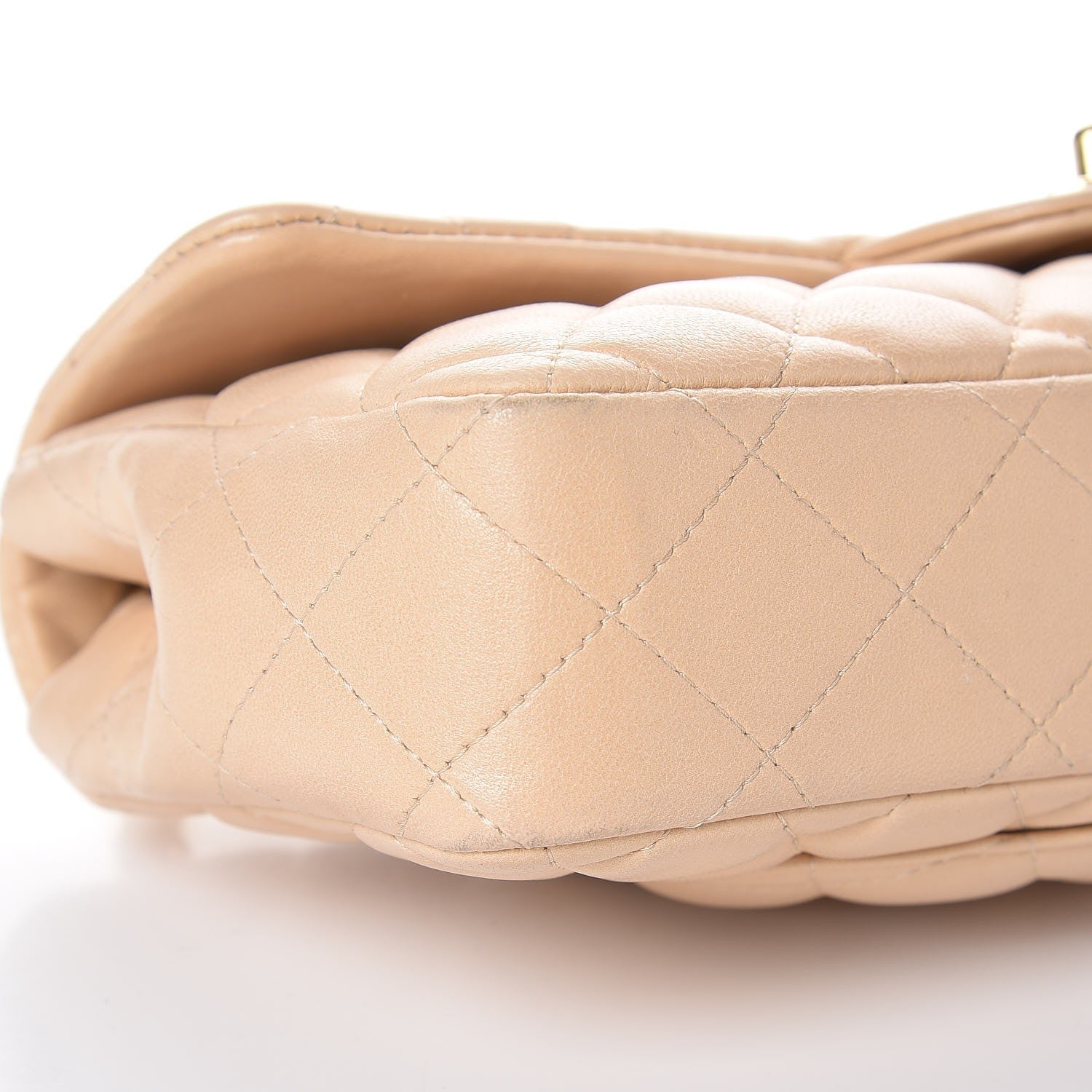 Chanel Lambskin Quilted East West Flap Beige Clair 9 of 10