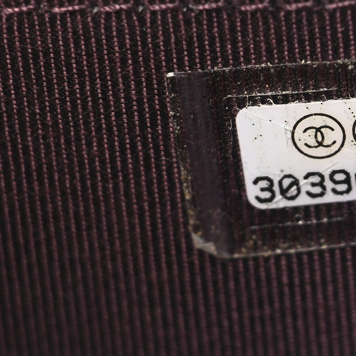 Caviar Quilted Mini Wallet On Chain WOC Black