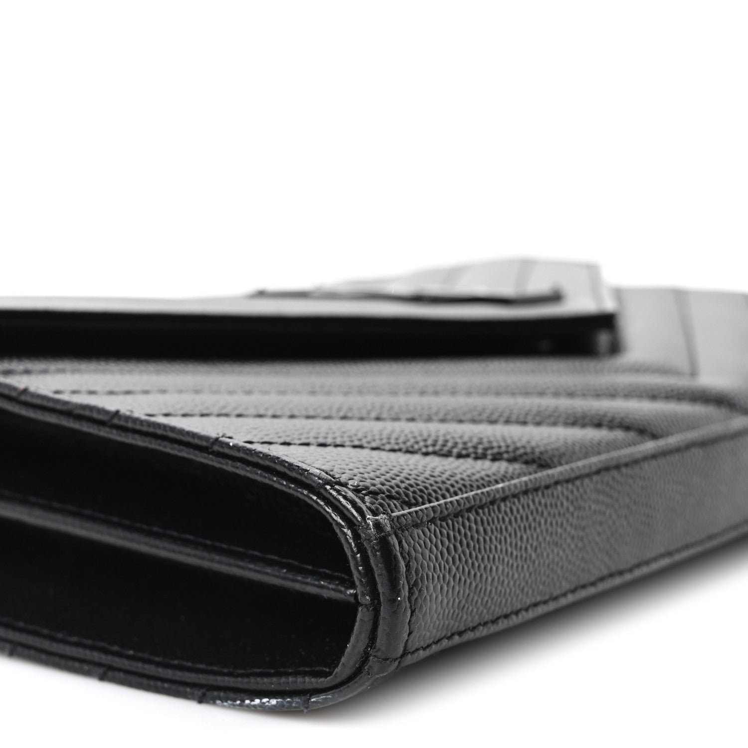 Saint Laurent Grain De Poudre Matelasse Chevron Monogram Monochrome Chain Wallet Black 9 of 11