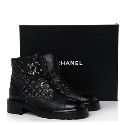 Chanel Shiny Goatskin Calfskin Quilted Lace Up Combat Boots 40 Black 20 of 20