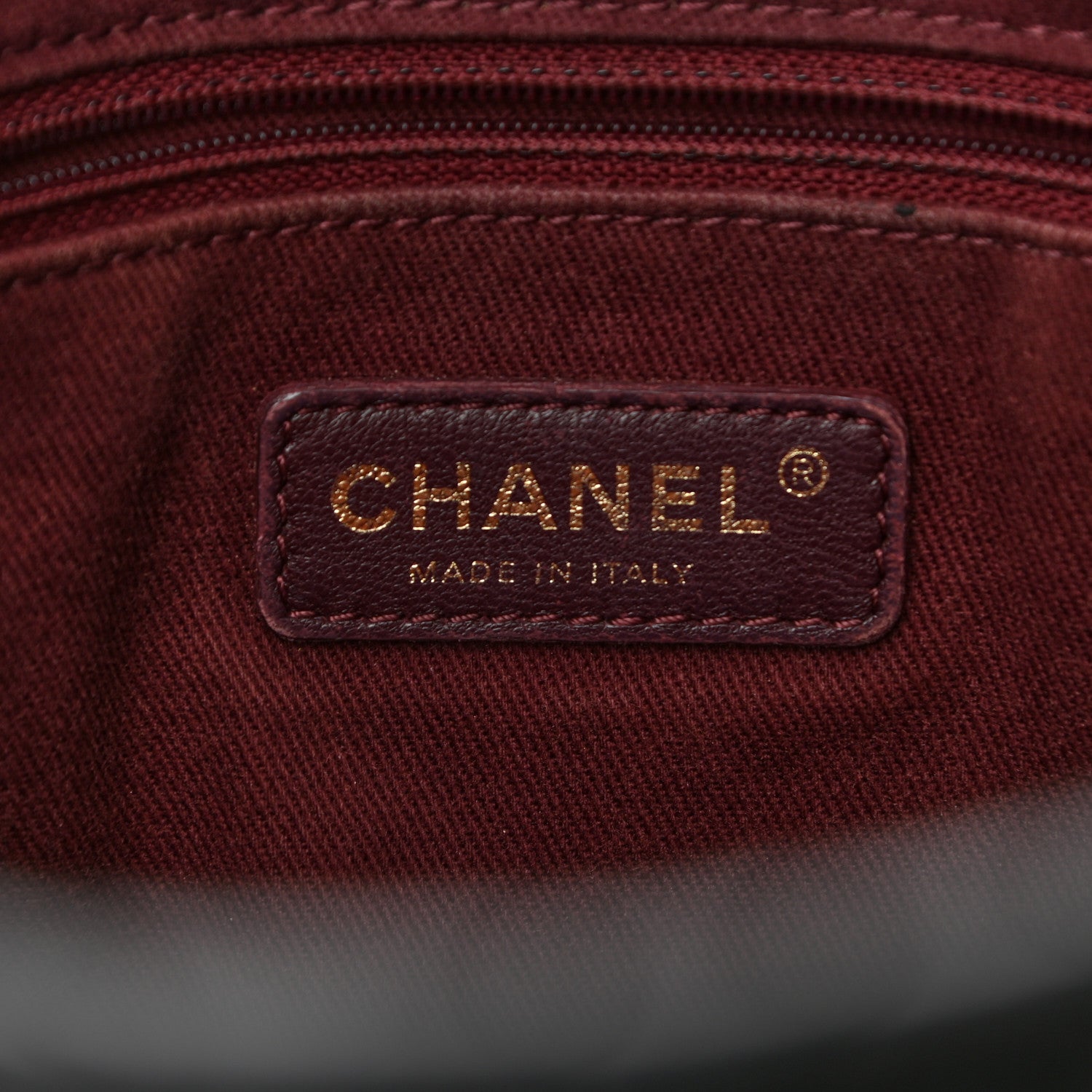 Chanel Wrinkled Lambskin Chevron Quilted Surpique Tote Black 6 of 11