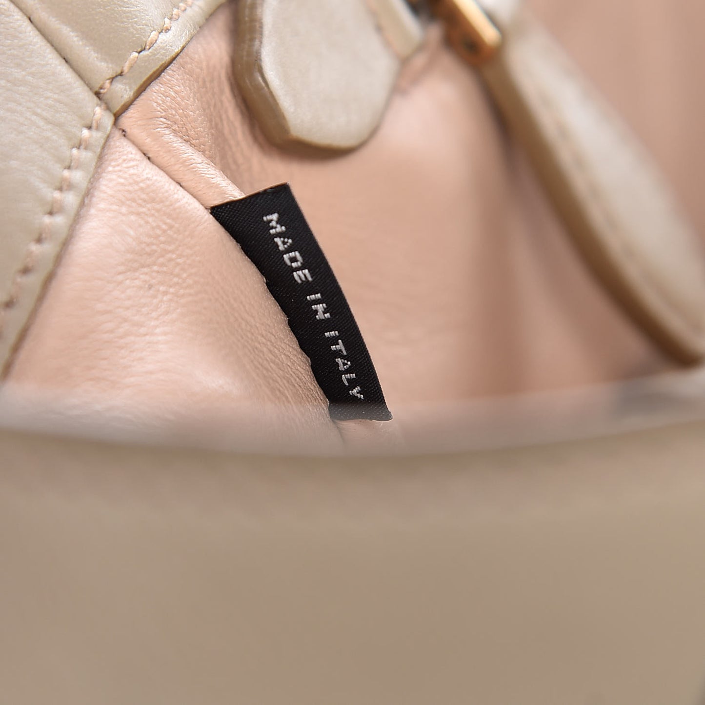 City Calf Tote Visone