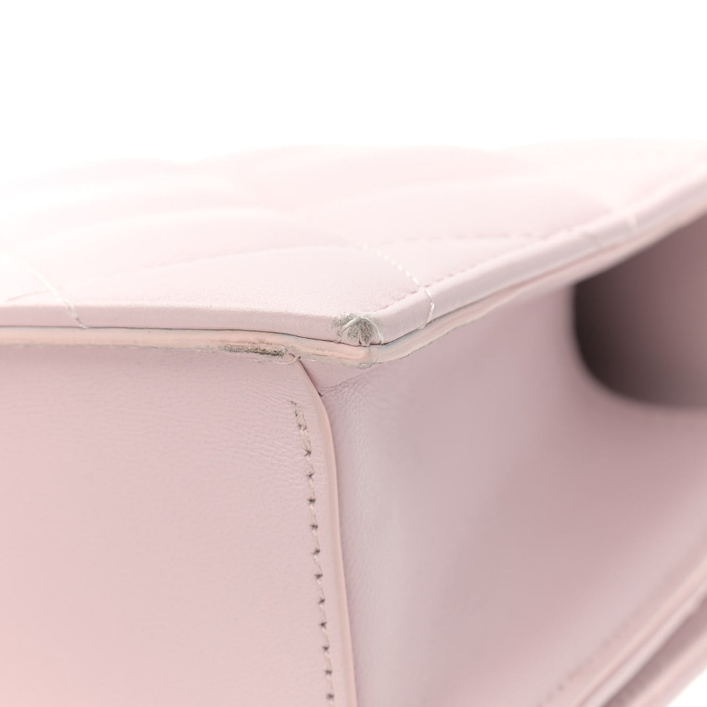 Lambskin Quilted Knuckle Shoulder Bag Pink