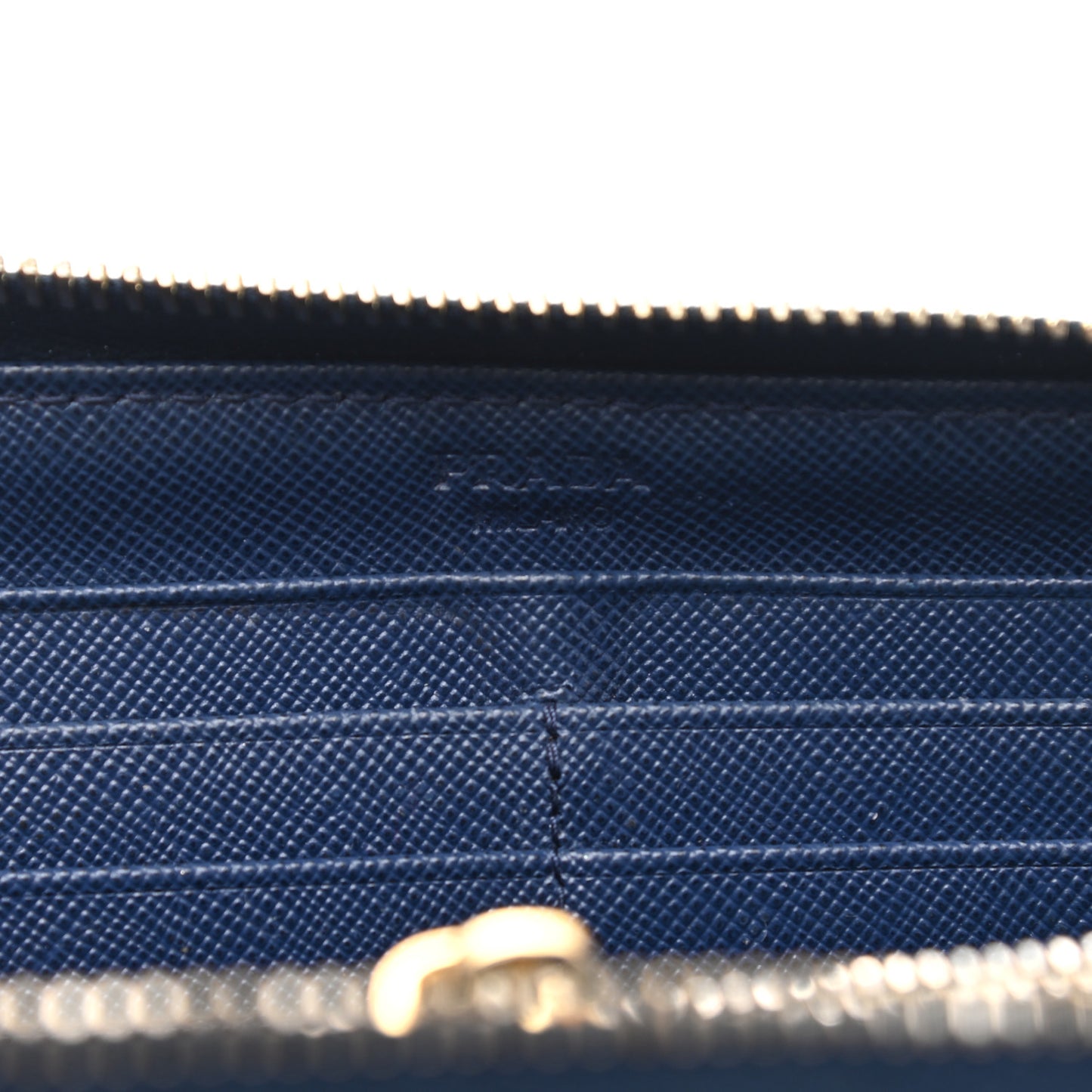 Saffiano Fiocco Bow Zip Around Wallet Bluette