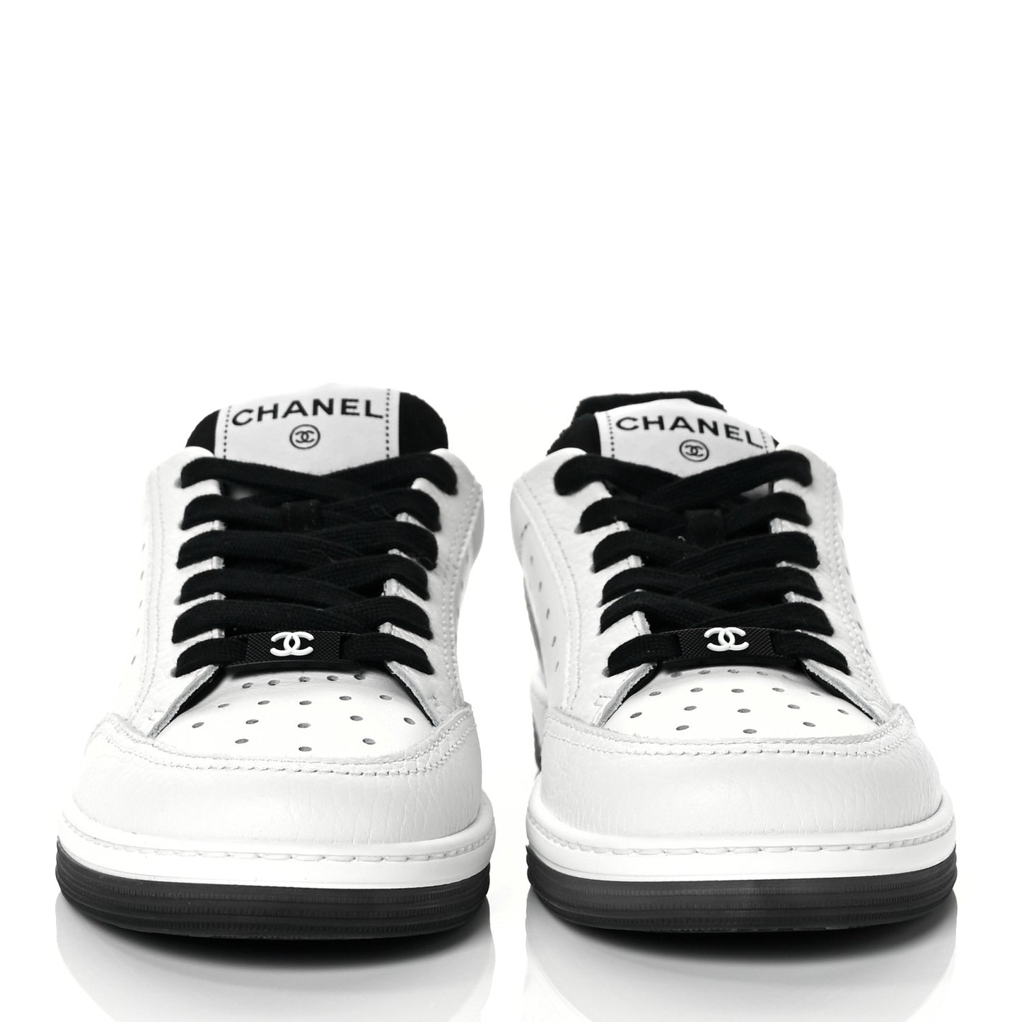 Grained Calfskin Fabric Womens Logo Sneakers 35.5 White Black