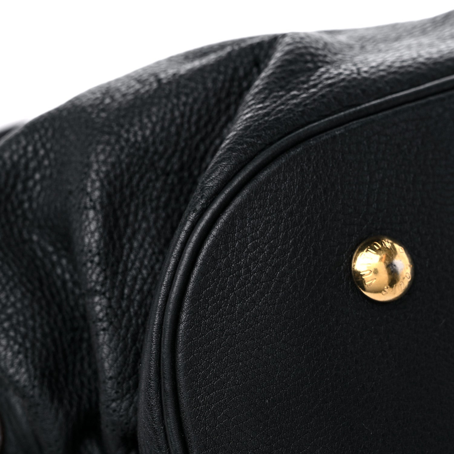 Louis Vuitton Mahina L Black 8 of 17