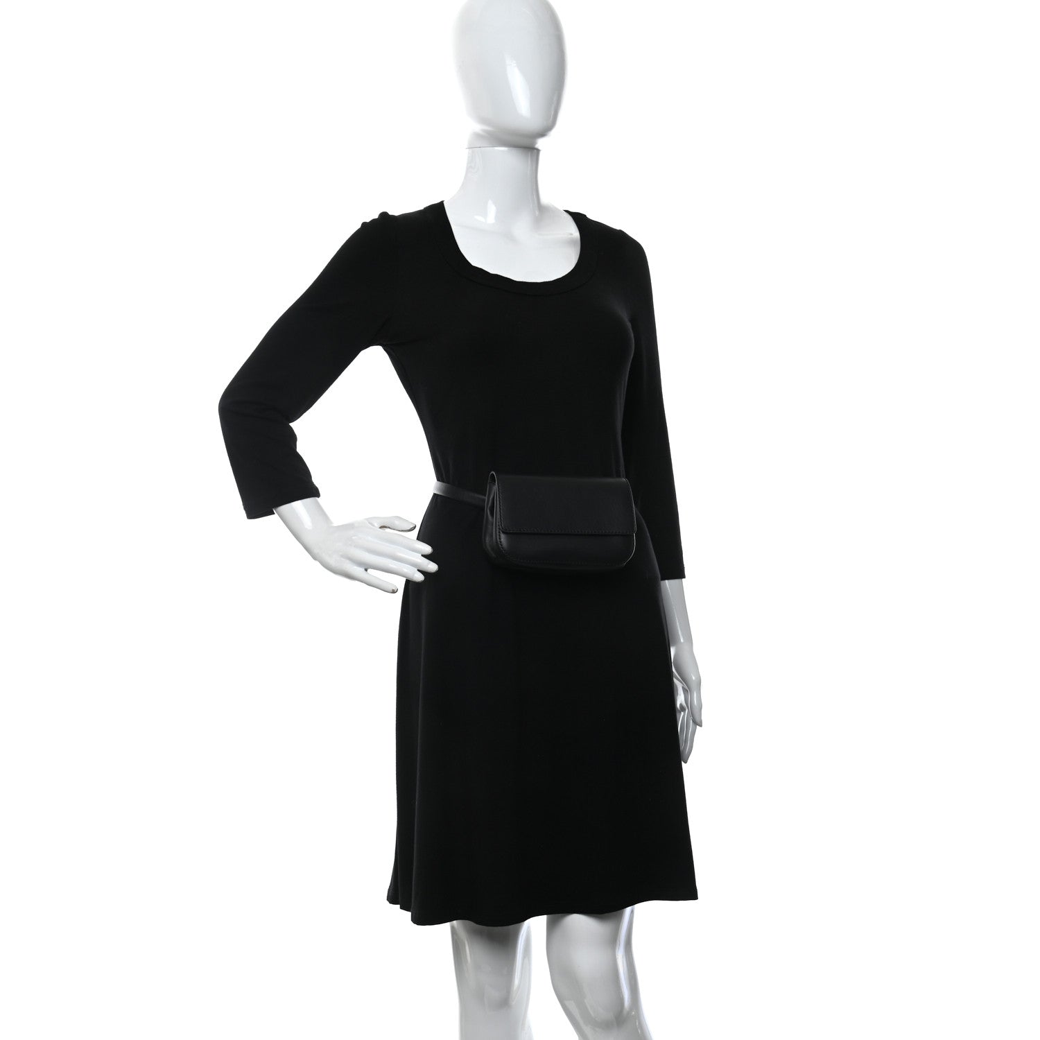 Valentino Garavani Vitello Small Belt Bag Black 3 of 9