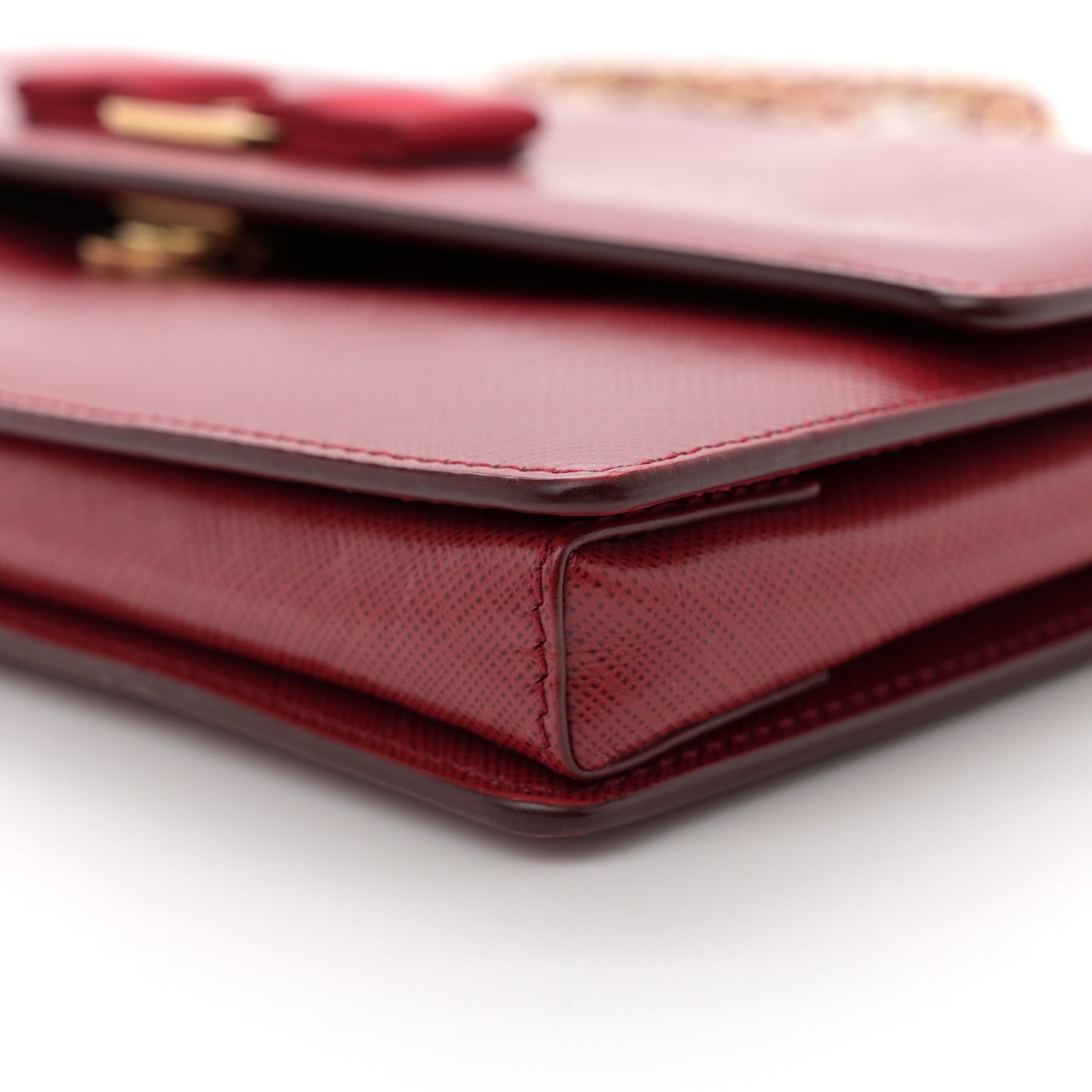 Hammered Calfskin Vara Bow Chain Crossbody Red