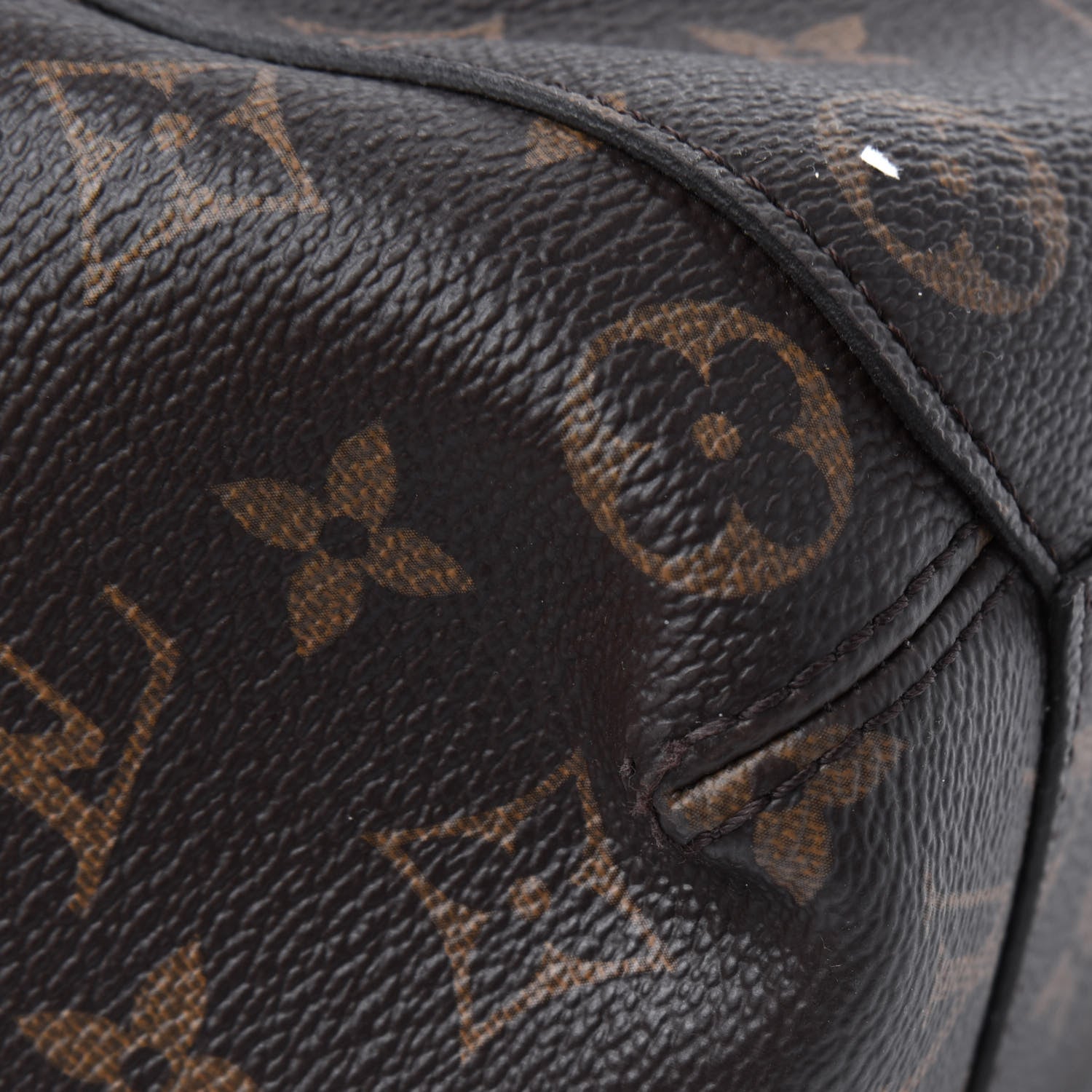Louis Vuitton Monogram Montaigne GM 21 of 25