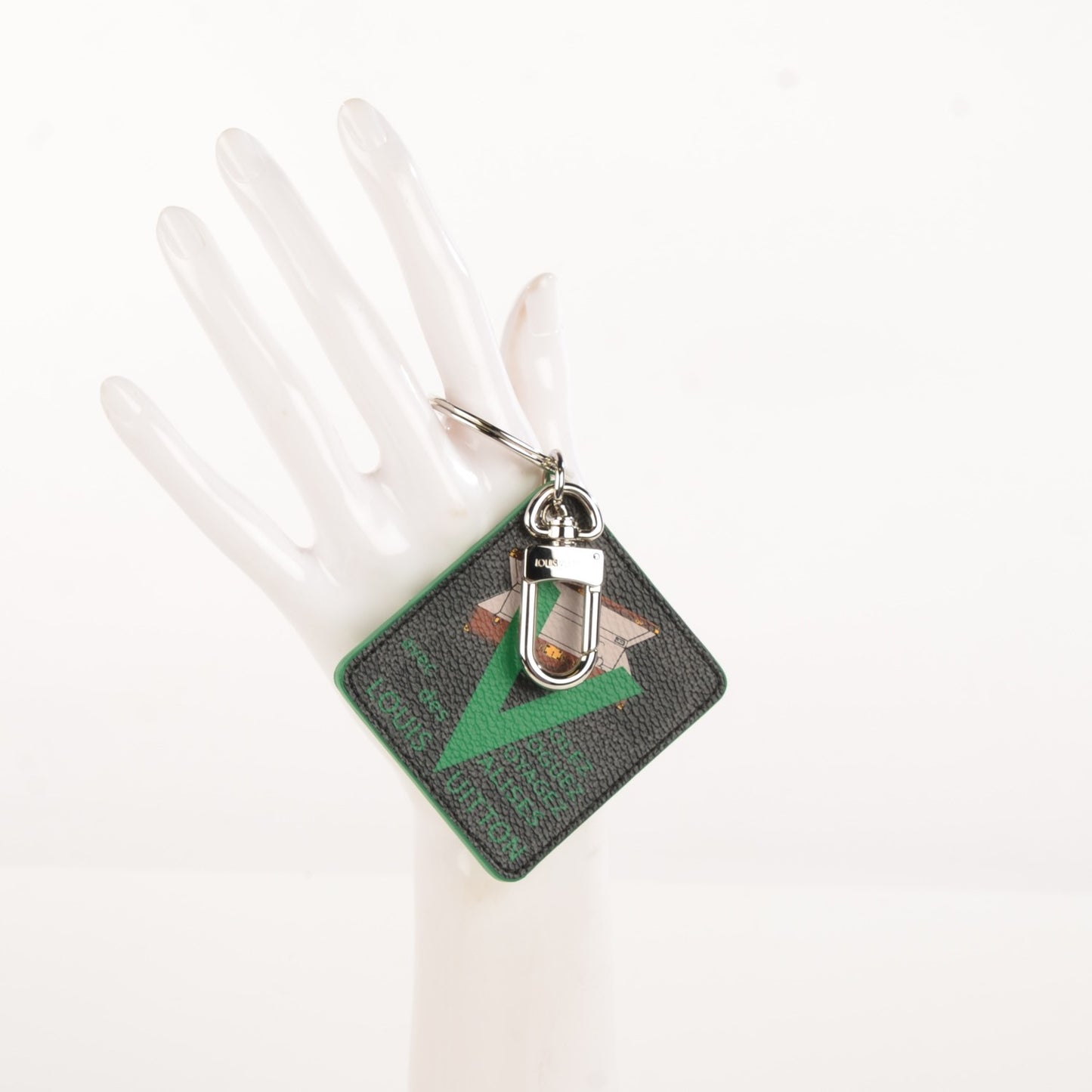 Damier Graphite Illustre V Key Holder Green