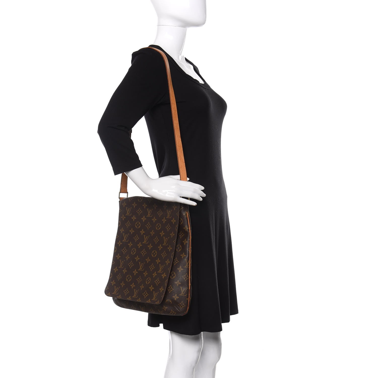 Louis Vuitton Monogram Musette GM 2 of 16