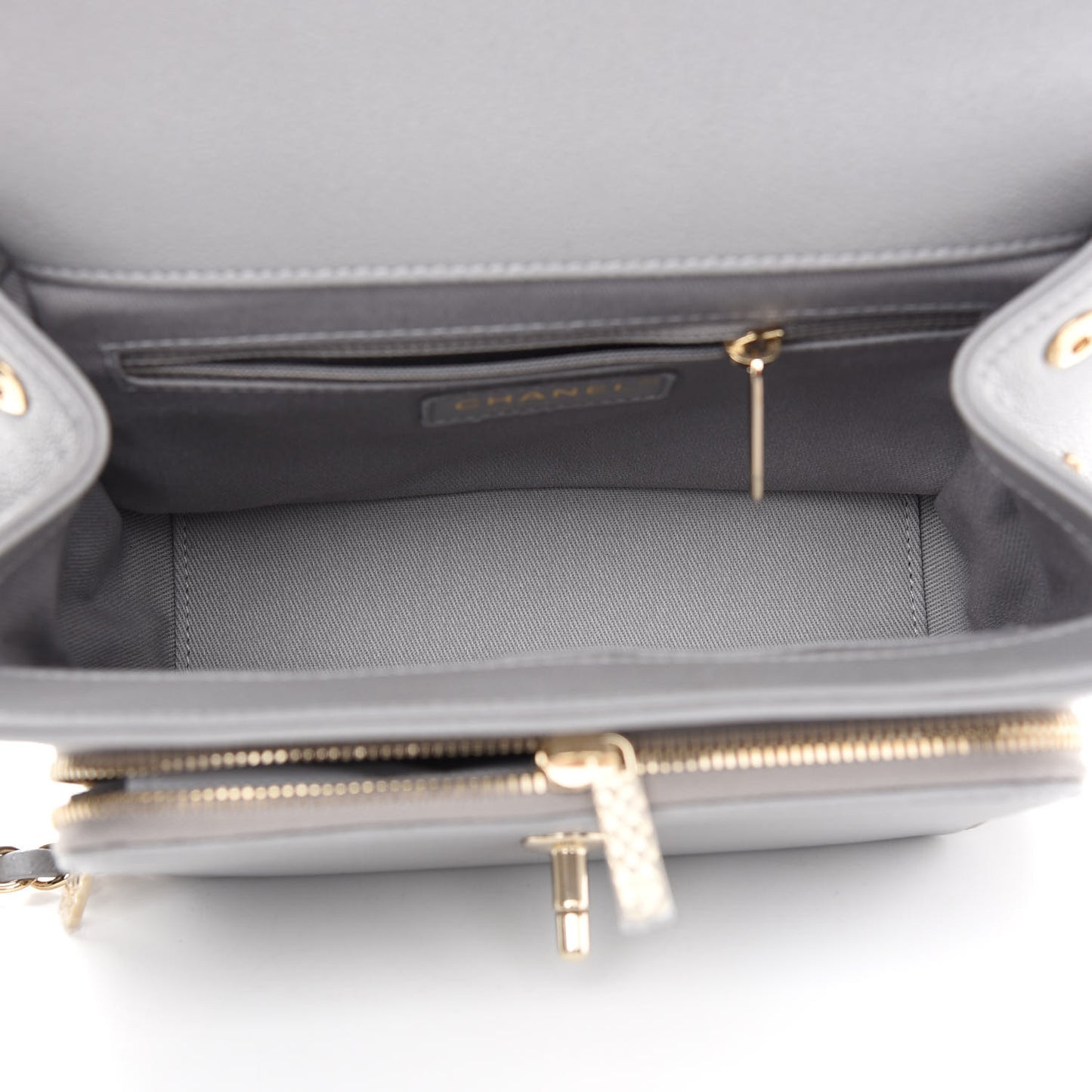 Caviar Quilted Medium Business Affinity Flap Grey
