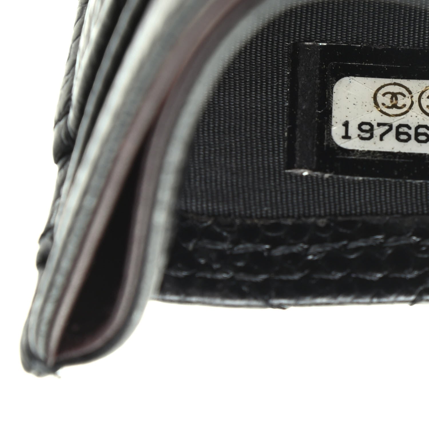 Chanel Caviar Quilted Card Holder Black 7 of 8