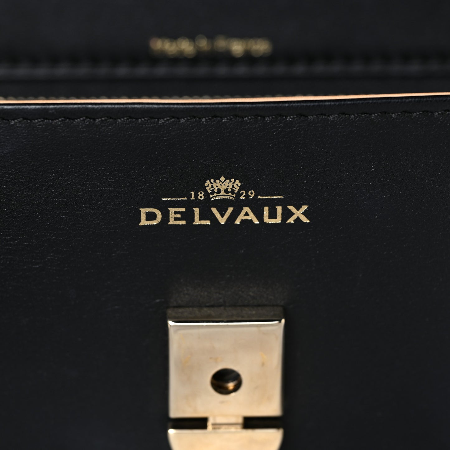 Calfskin MM Tempete Satchel Black