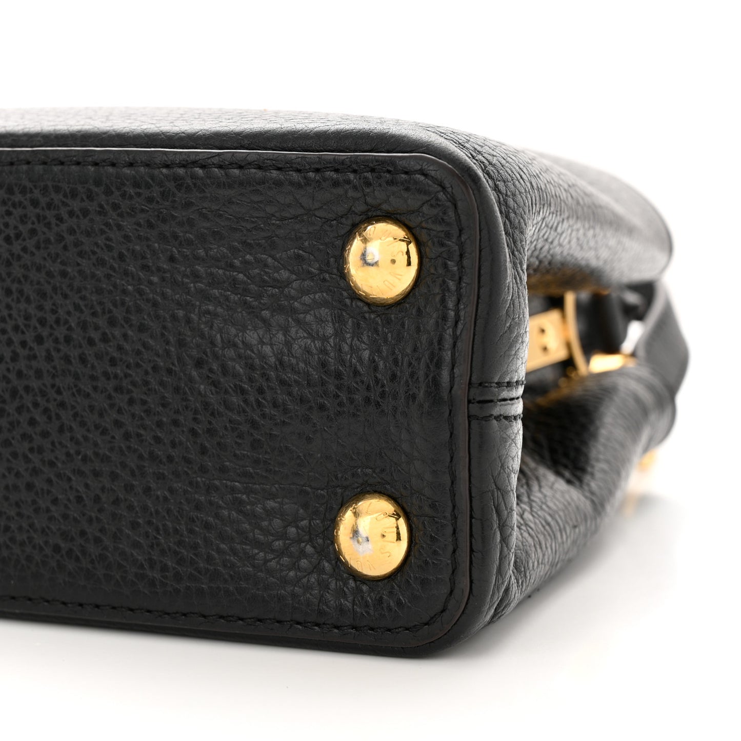 LOUIS VUITTON Taurillon Capucines BB Black