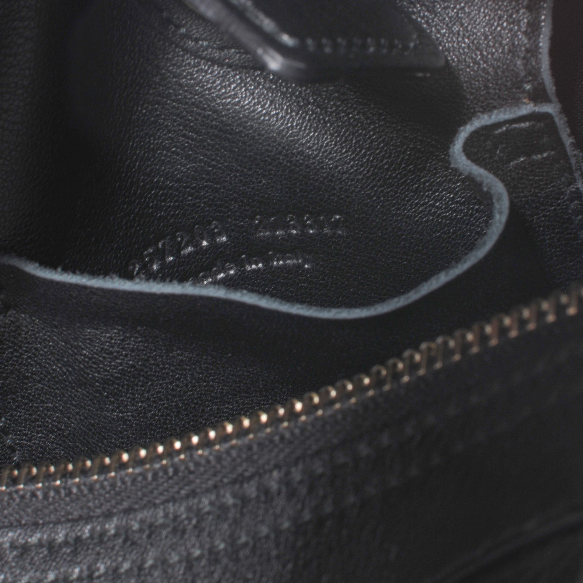 Saint Laurent Lucky Chyc Boston Black 7 of 8