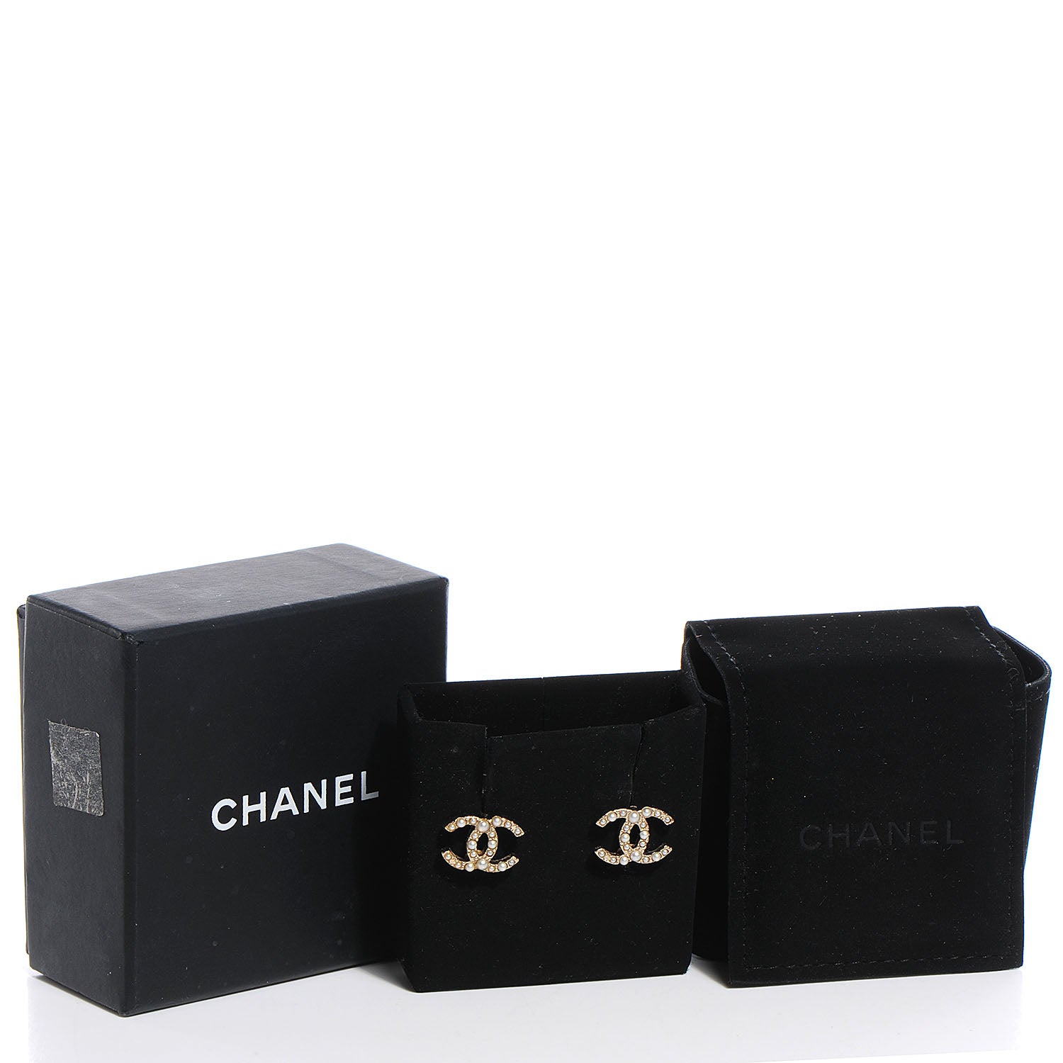 Chanel Pearl CC Logo Earrings Gold 5 of 5