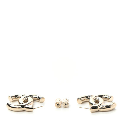 Chanel Metal Large CC Earrings Light Gold 3 of 5