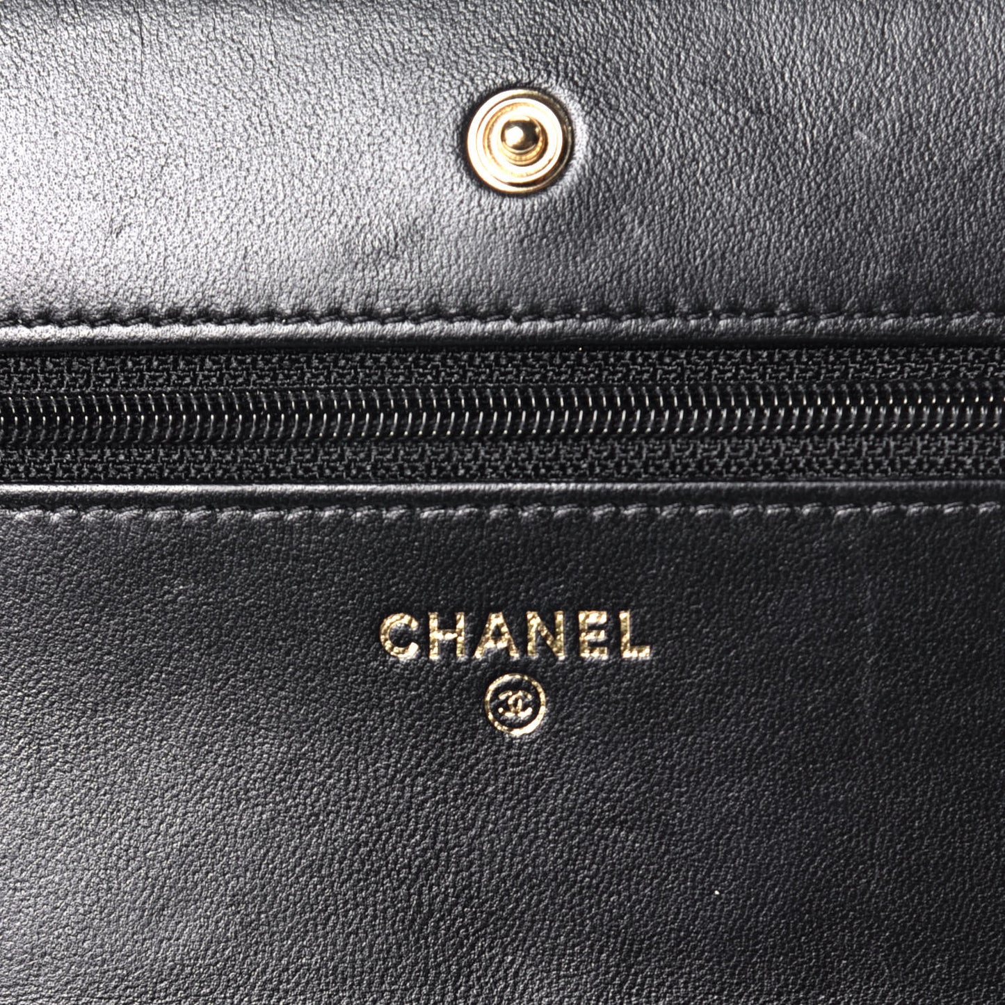 Lambskin Quilted Wallet On Chain WOC Black