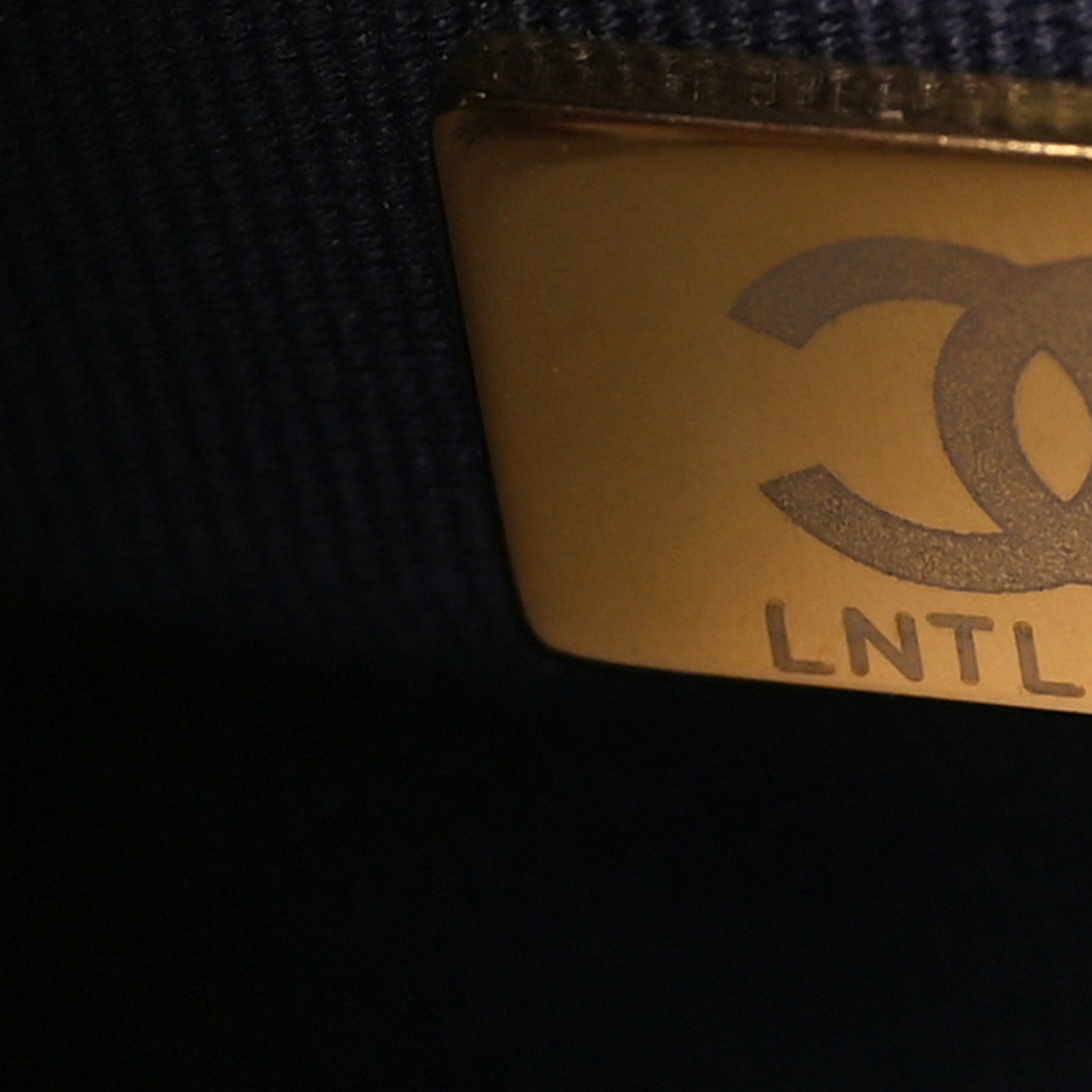 Chanel Shiny Caviar Preppy Coco Small Flap Navy 7 of 11