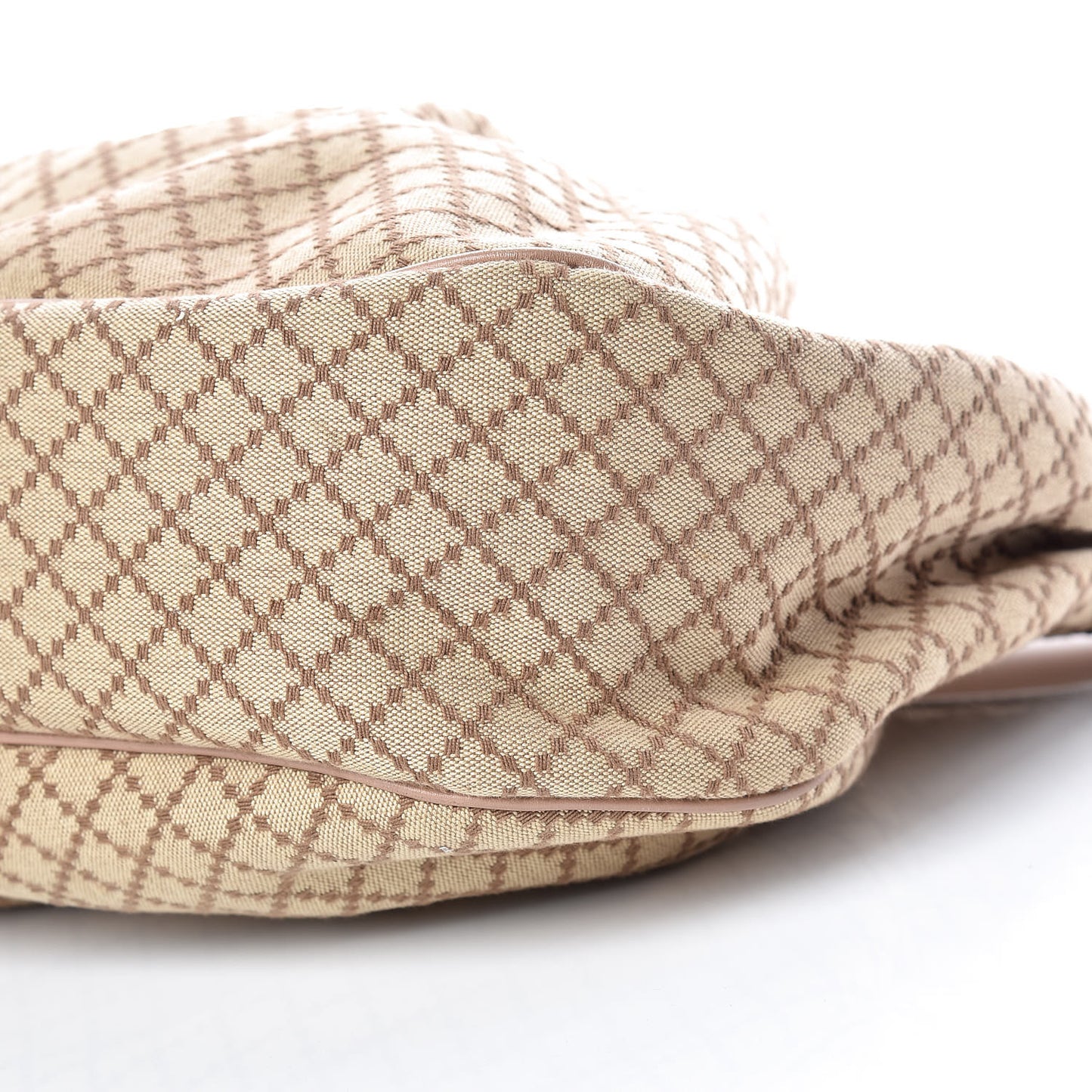 Diamante Medium Sukey Hobo Beige