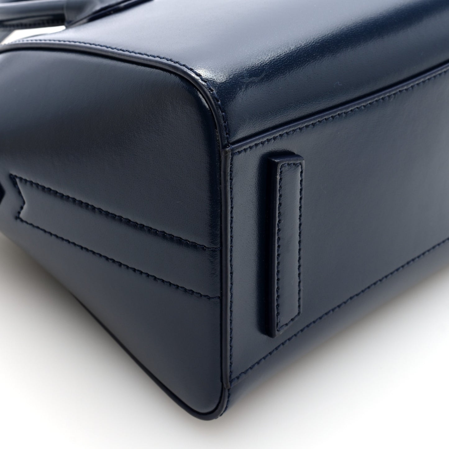 Shiny Lord Calfskin Mini Antigona Navy