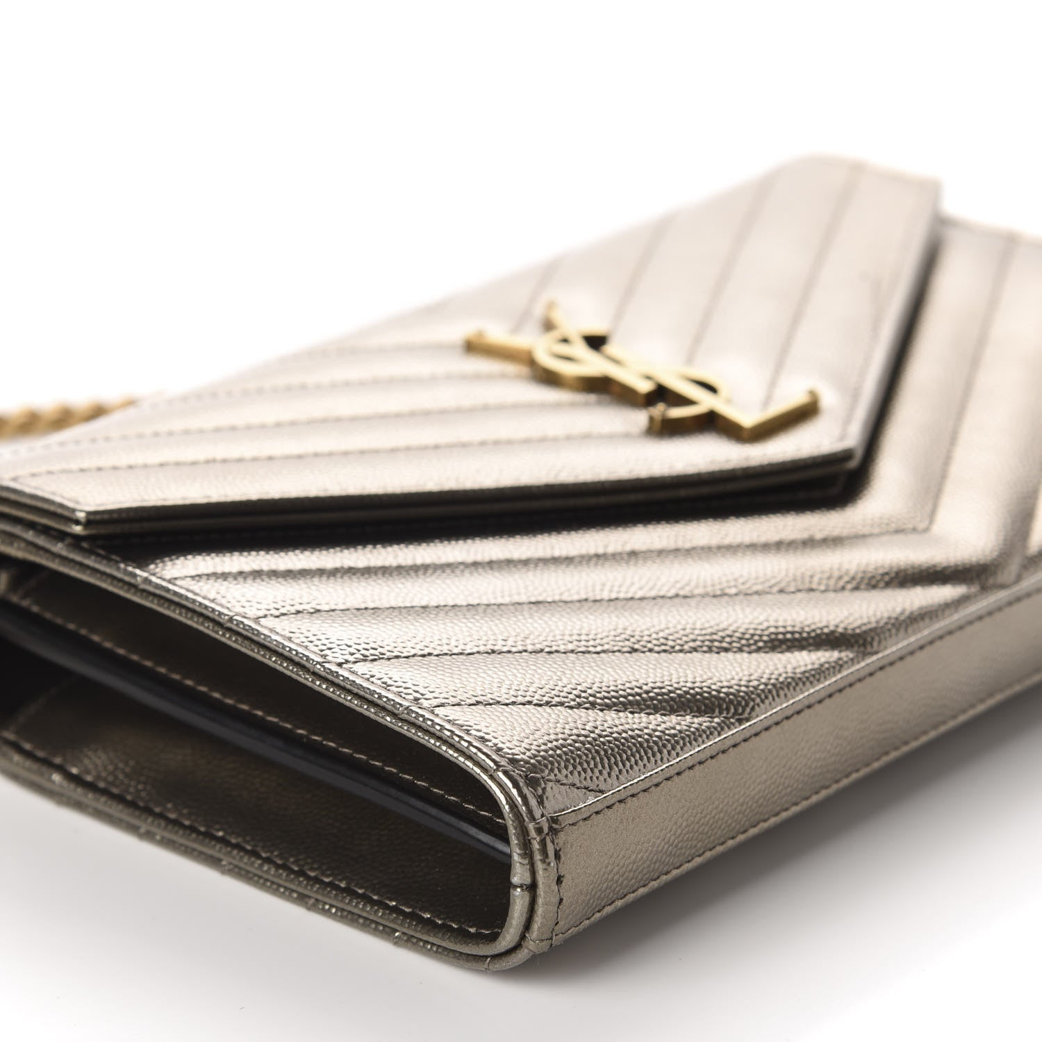 Saint Laurent Metallic Grain De Poudre Matelasse Chevron Monogram Chain Wallet Piombo 6 of 12