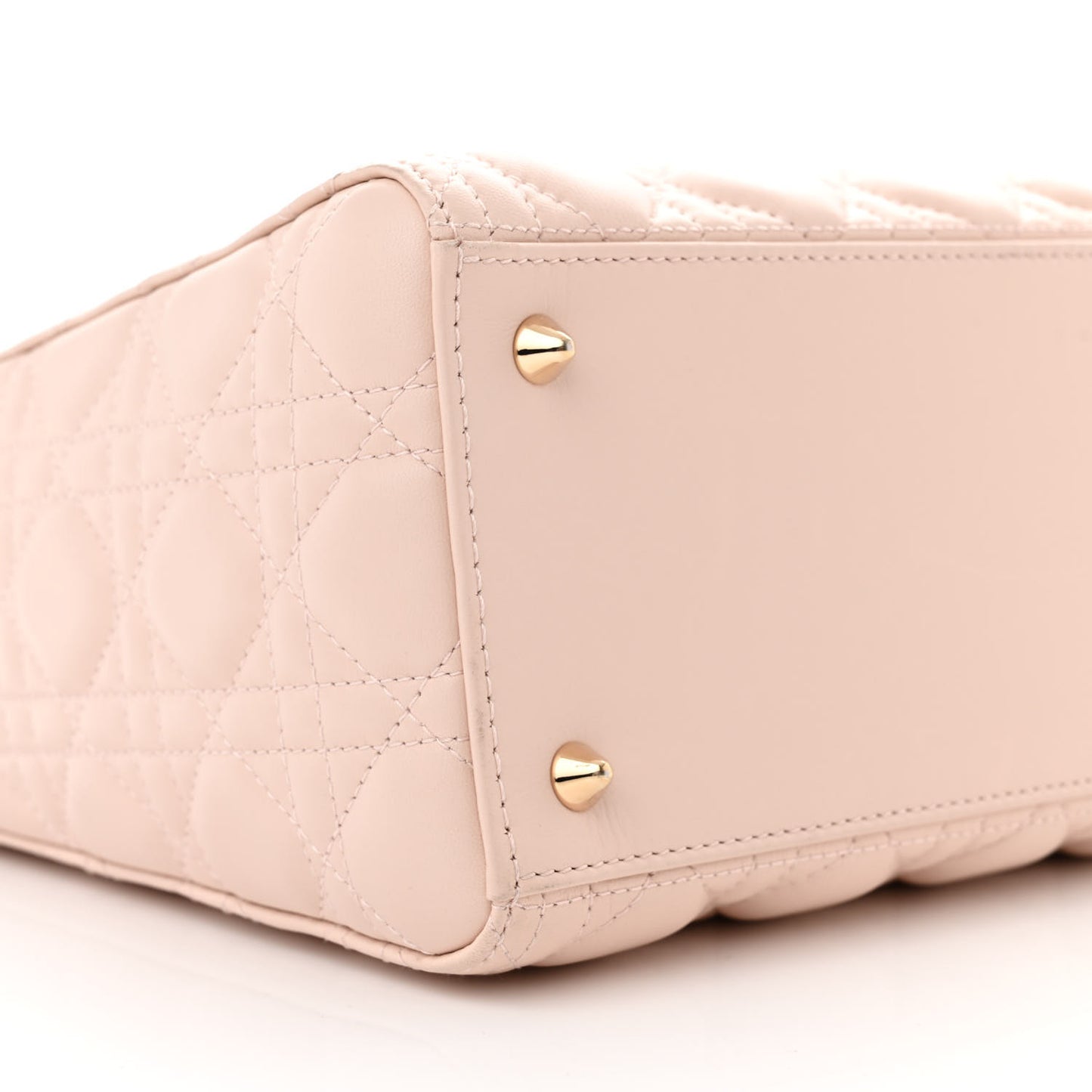 Lambskin Cannage Medium Lady Dior Light Pink