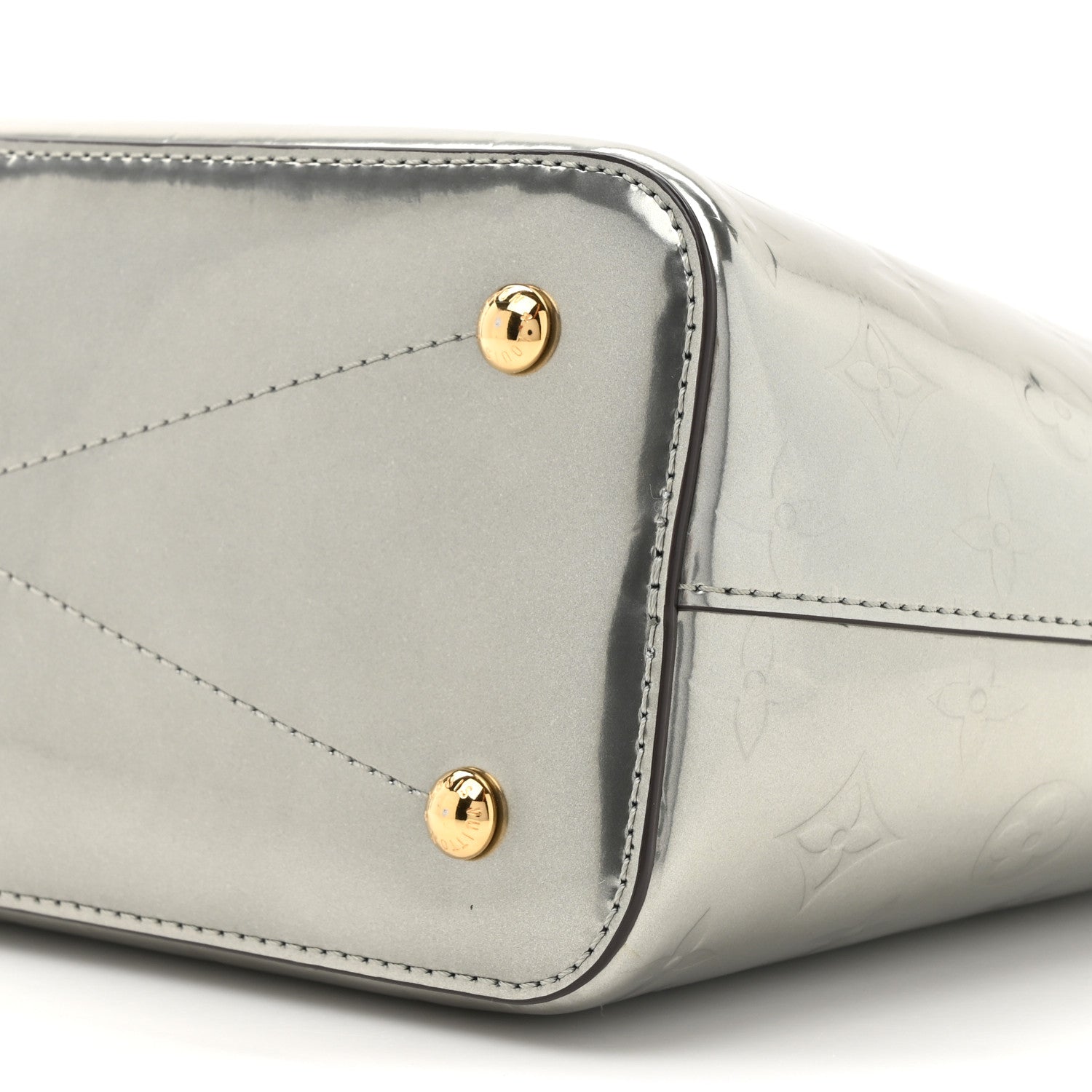 Louis Vuitton Vernis Long Beach PM Gris Metal 10 of 11