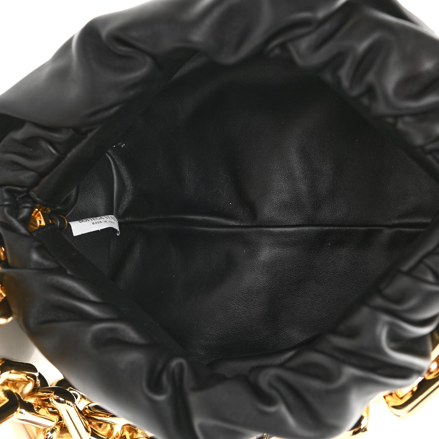 Calfskin The Pouch Chain Black