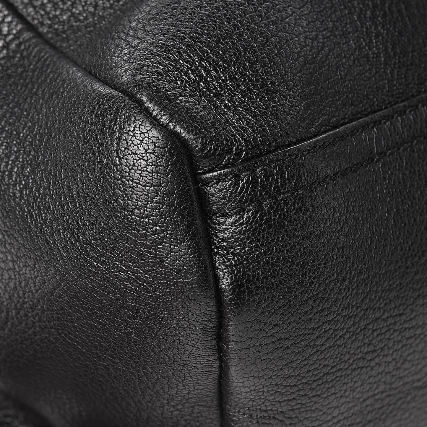 Sugar Goatskin Small Pandora Black