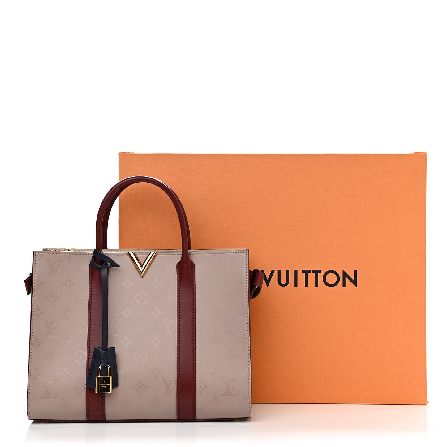 Monogram Cuir Plume Very Tote MM Mastic Raisin