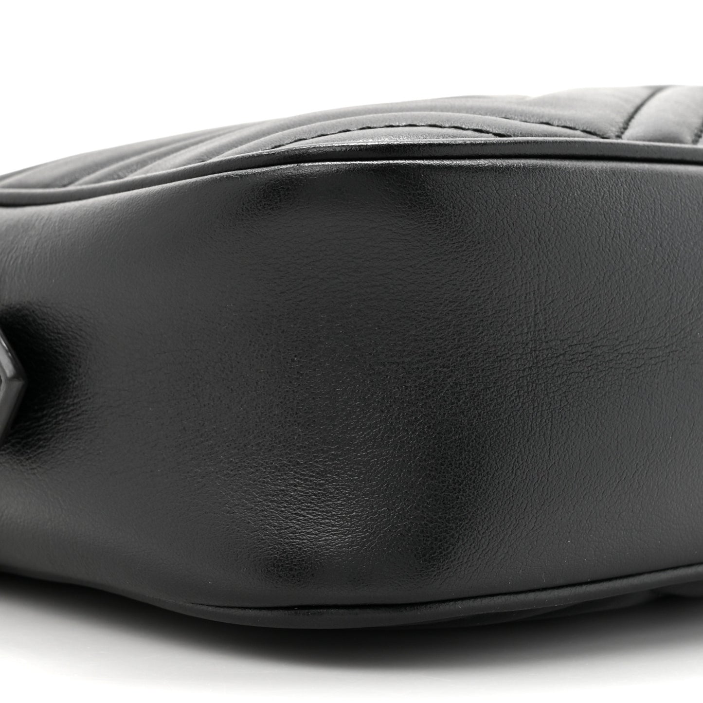 Calfskin Matelasse Small GG Marmont Chain Shoulder Bag Black
