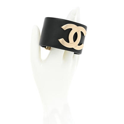 Chanel Calfskin CC Wide Cuff M Black Gold 2 of 7