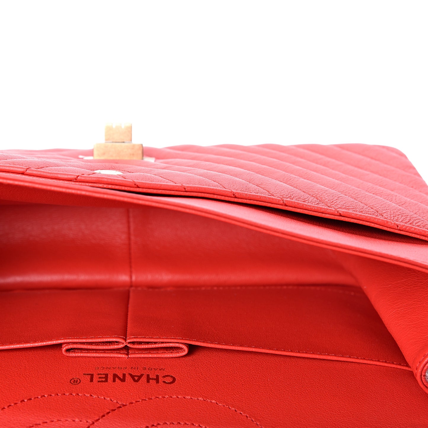 Calfskin Chevron Quilted 2.55 Reissue 226 Flap Red