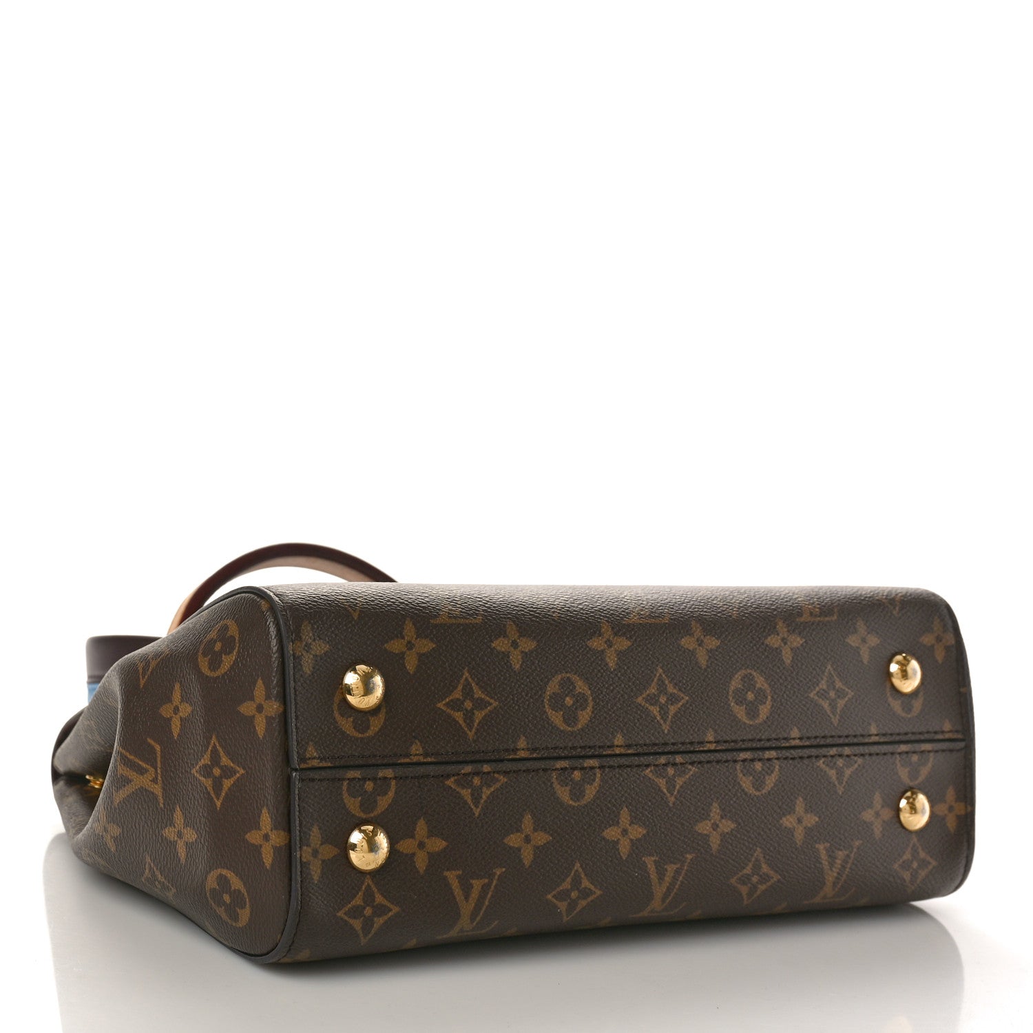 Louis Vuitton Monogram Cluny MM Blue Glacial 4 of 10