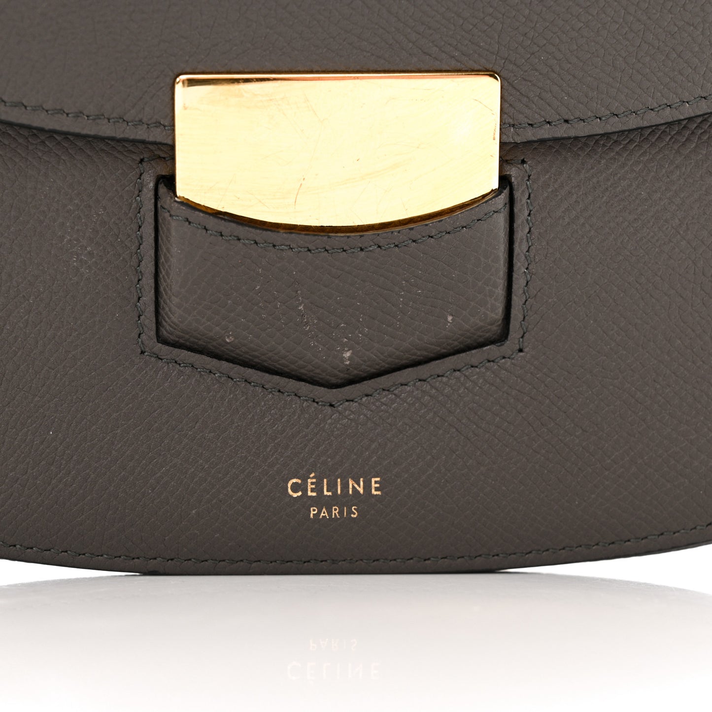 Grained Calfskin Medium Trotteur Grey