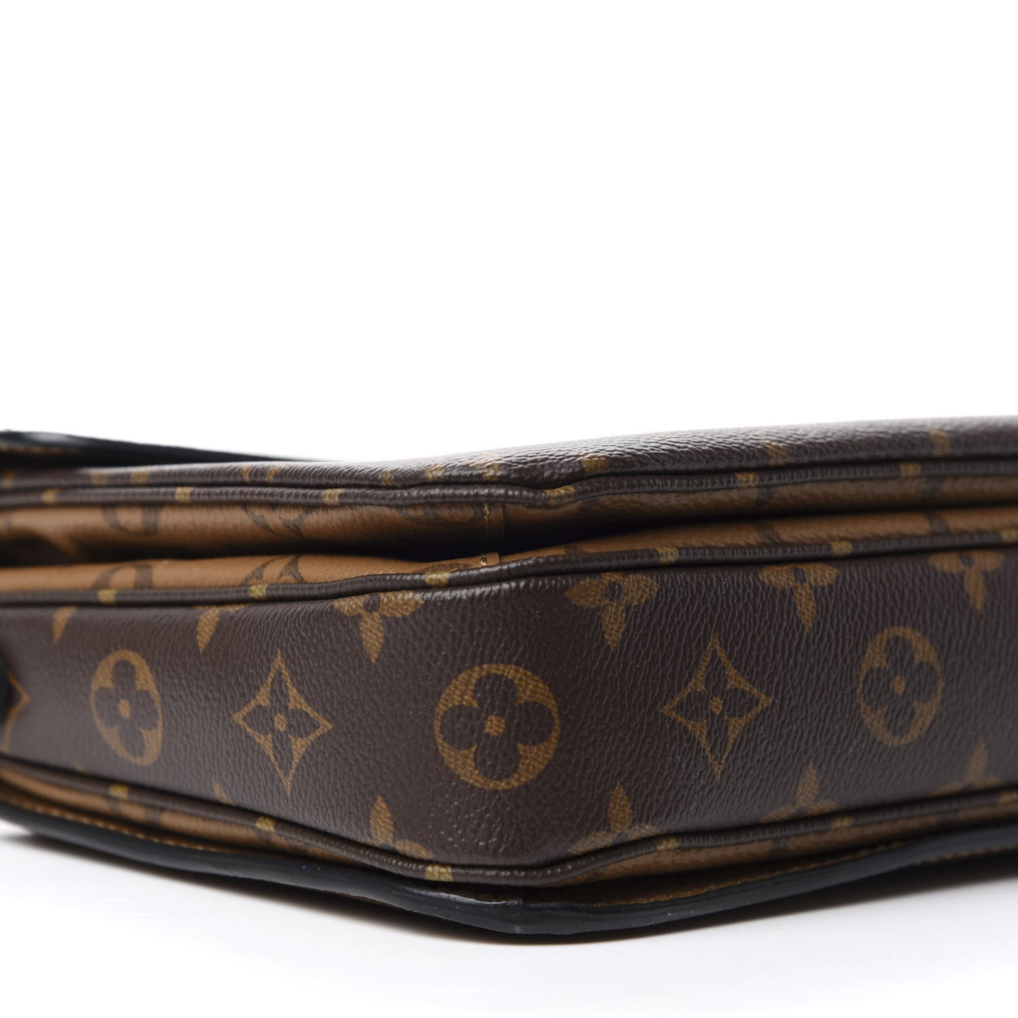 Reverse Monogram Pochette Metis