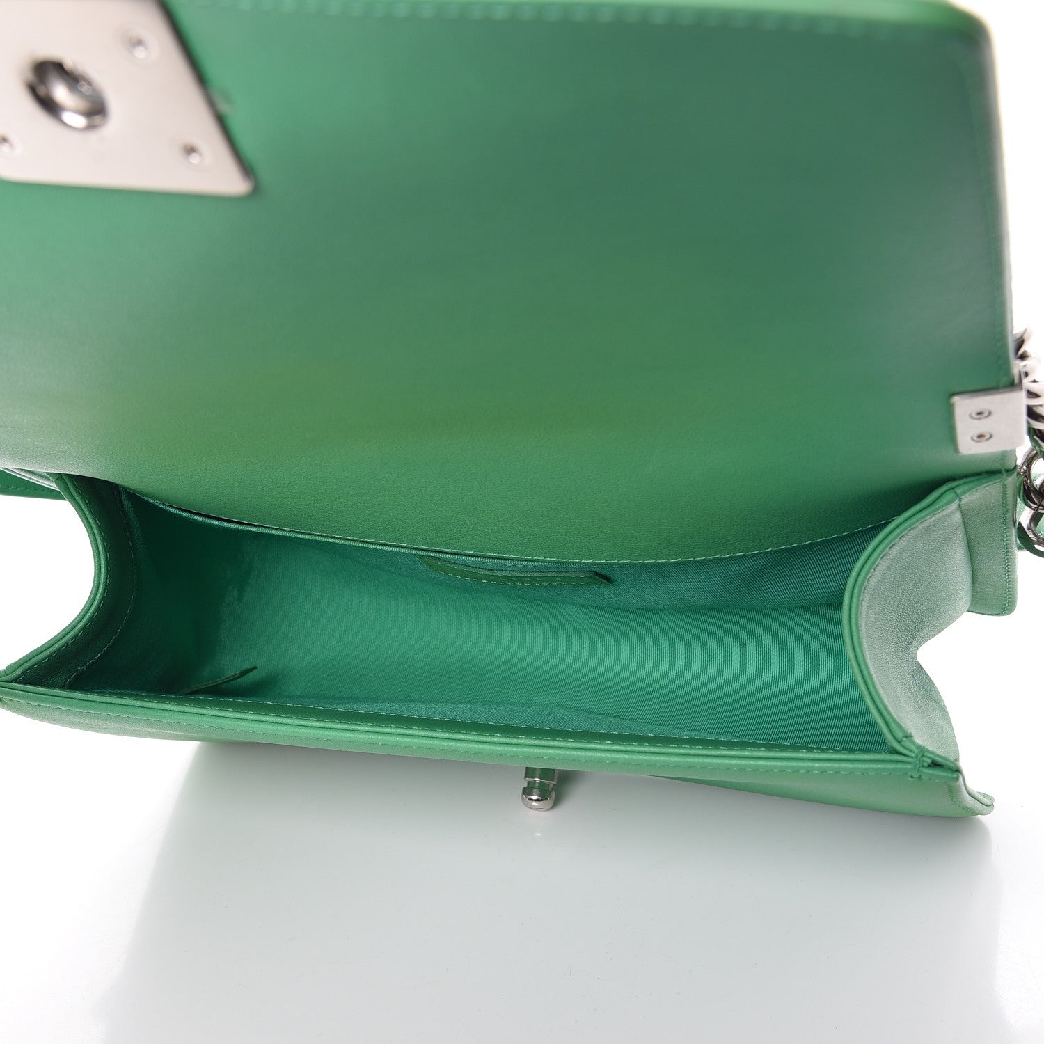 Chanel Lambskin Iridescent PVC Chevron Quilted Medium Boy Flap Green Silver 5 of 7