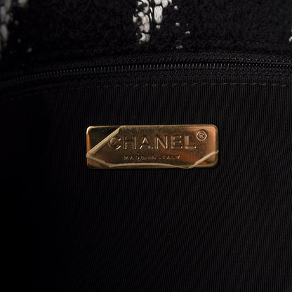 Chanel Tweed Quilted Medium 19 Flap Black White 8 of 10