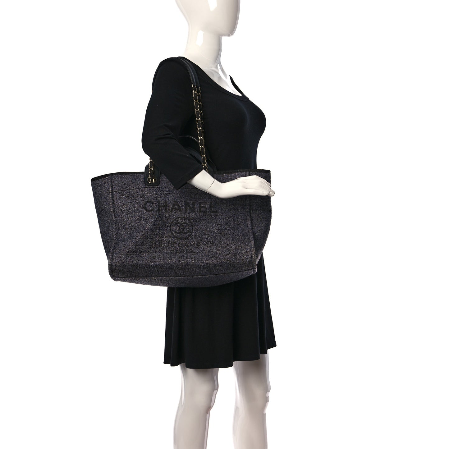 Lurex Boucle Medium Deauville Tote Blue