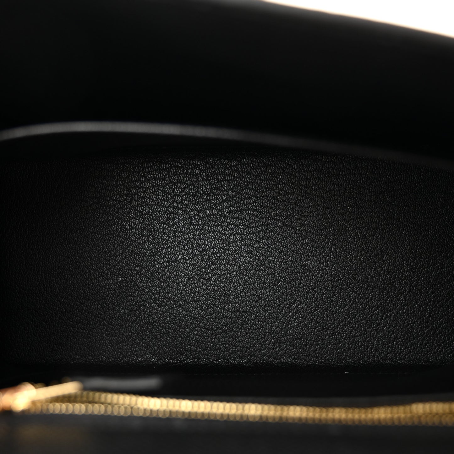 Epsom Kelly Sellier 25 Black