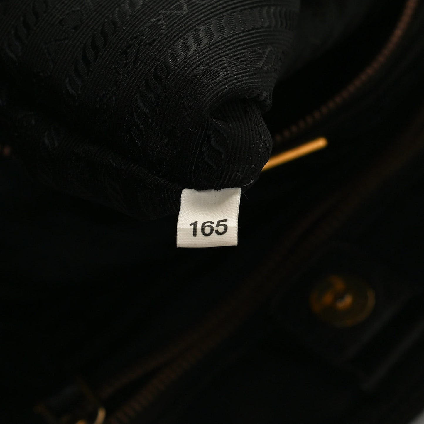 Tessuto Nylon Vitello Daino Tote Black