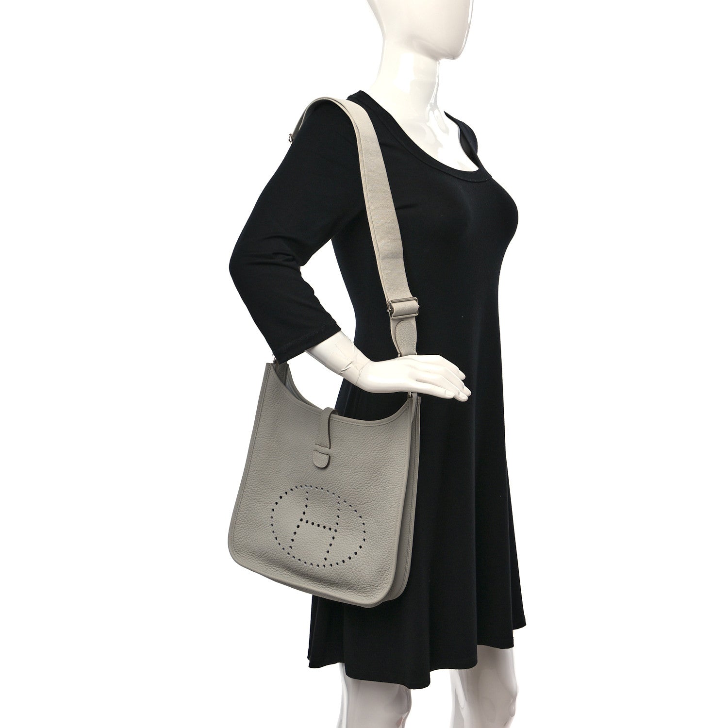 Hermes Taurillon Clemence Evelyne III PM Gris Perle 2 of 8