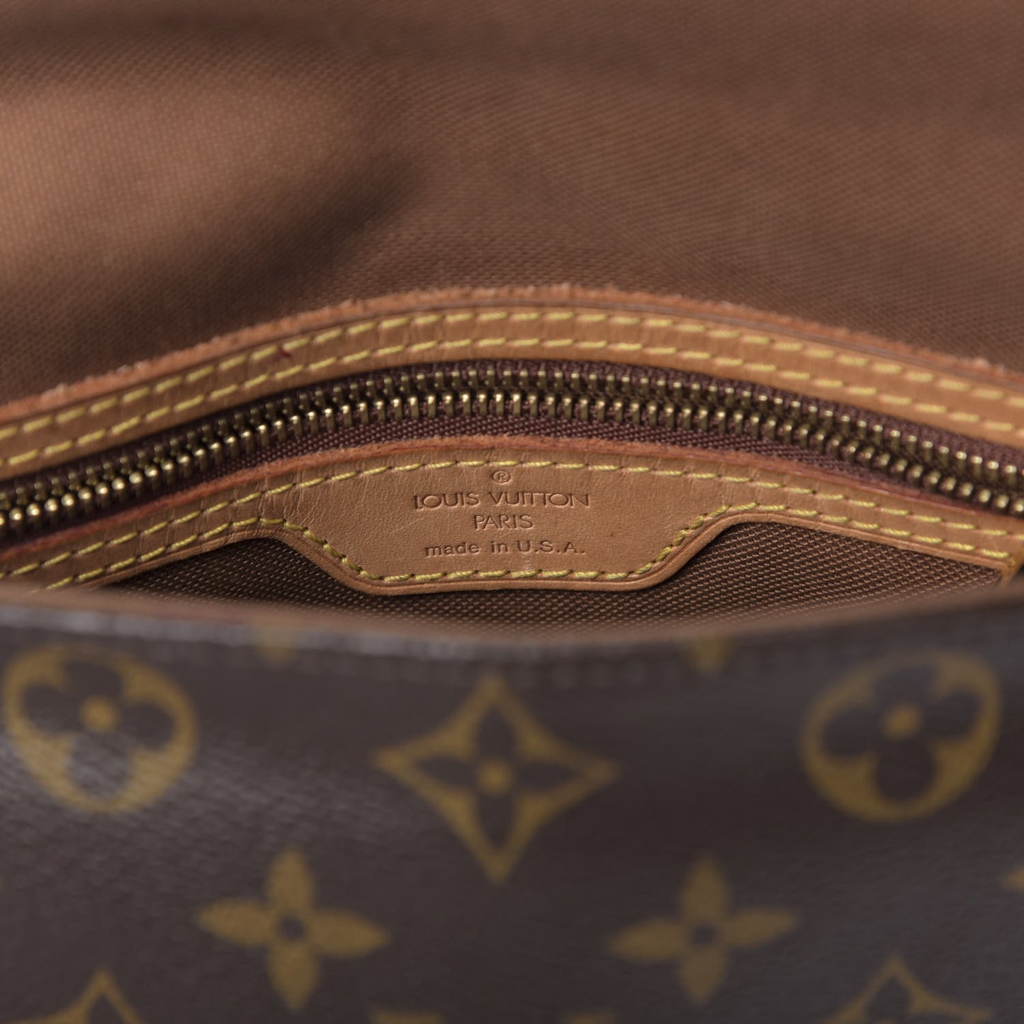 Monogram Mini Looping