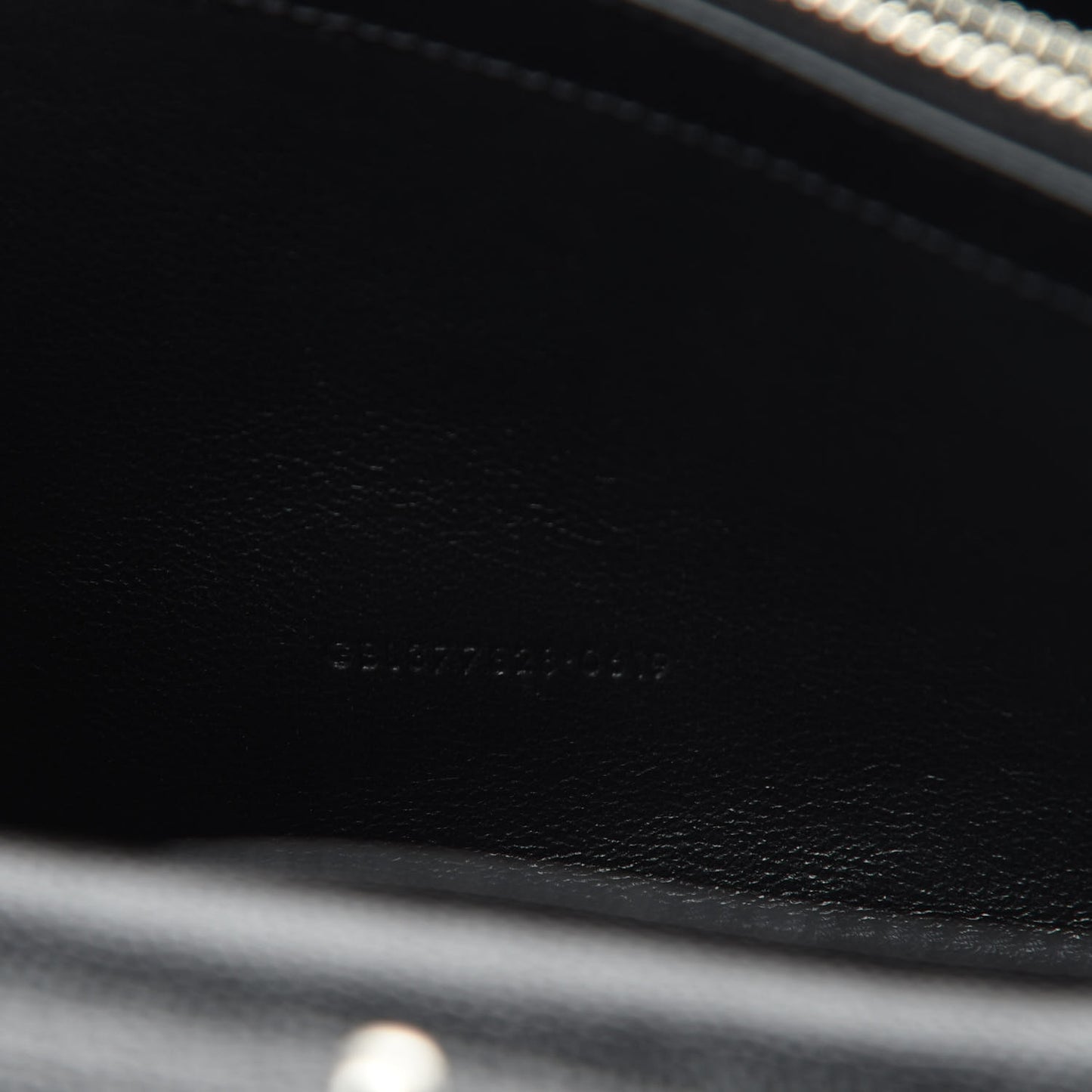 Grain De Poudre Matelasse Chevron Monogram Chain Wallet Black