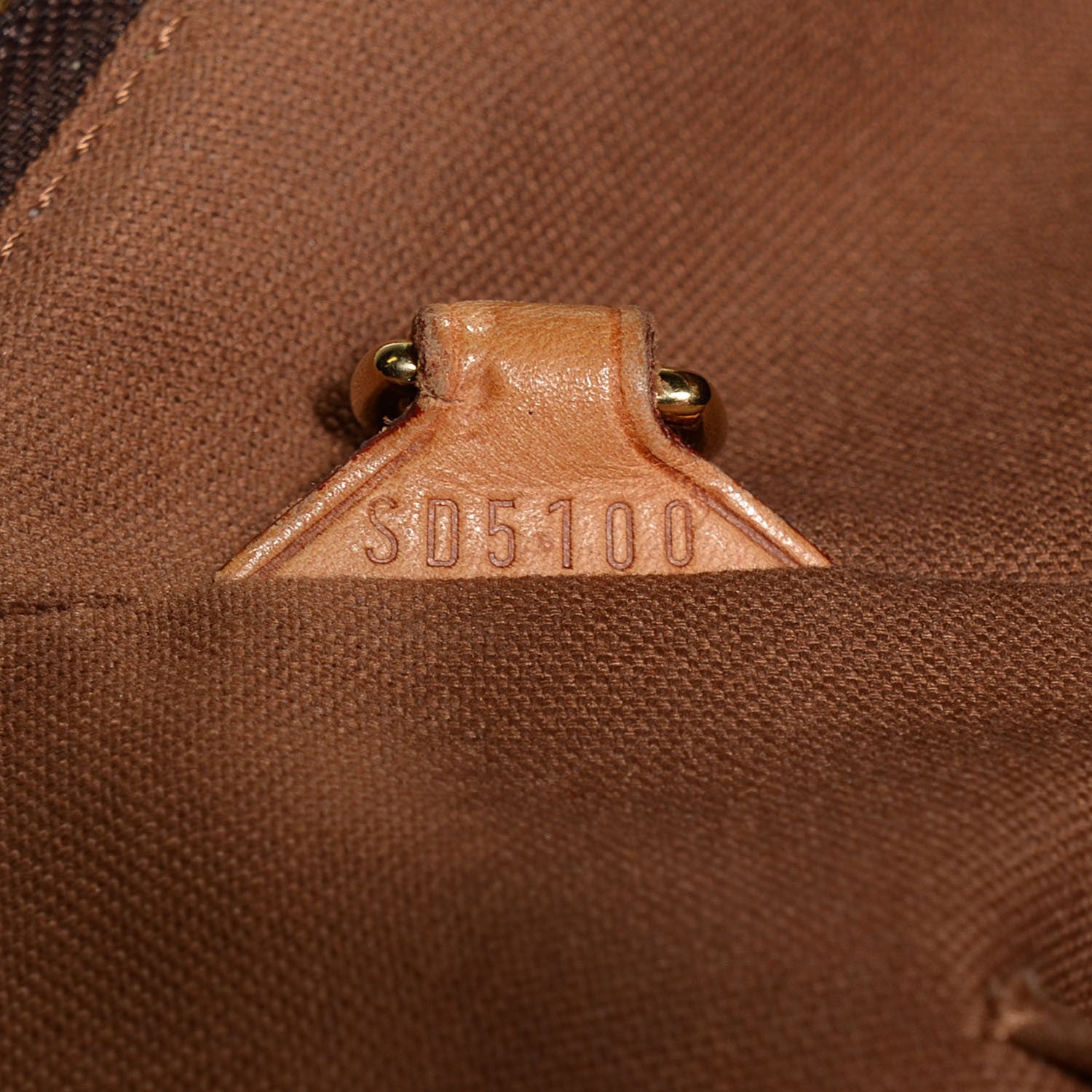 Louis Vuitton Monogram Tivoli GM 7 of 7